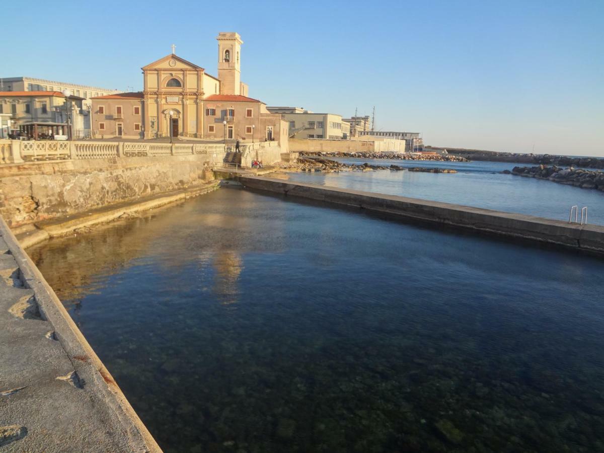 Accademia Apartment Livorno Ngoại thất bức ảnh